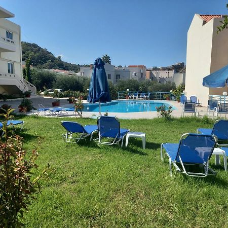 Michalis Litinas Apartments Ajía Marína Kültér fotó