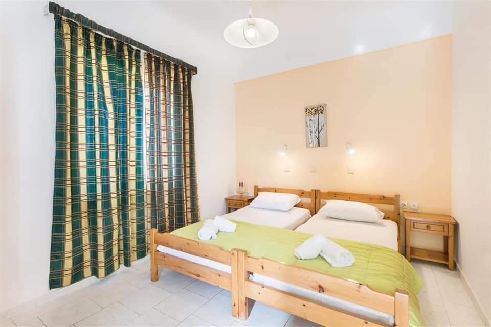 Michalis Litinas Apartments Ajía Marína Kültér fotó