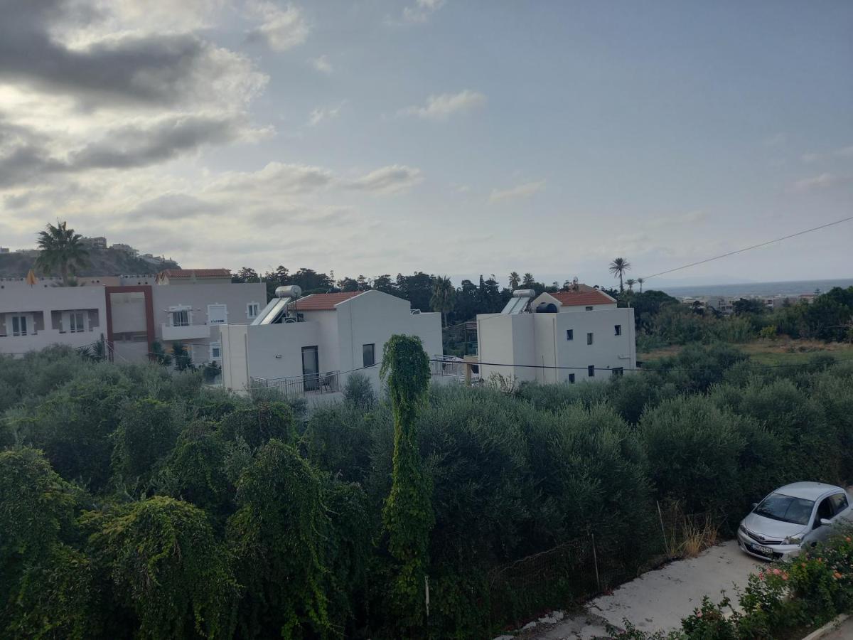 Michalis Litinas Apartments Ajía Marína Kültér fotó