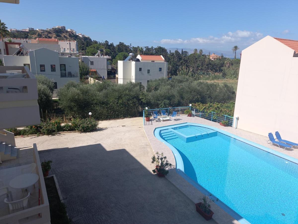 Michalis Litinas Apartments Ajía Marína Kültér fotó