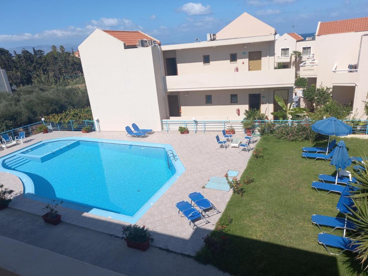 Michalis Litinas Apartments Ajía Marína Kültér fotó